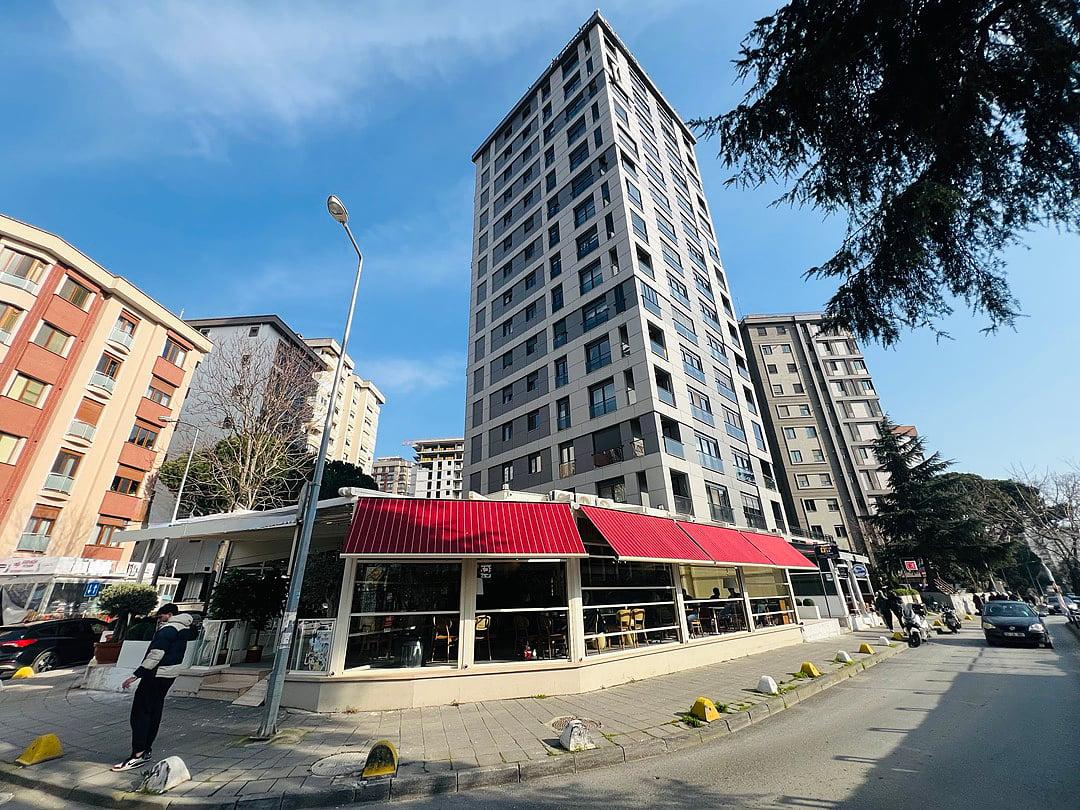 Apartments in Erenköy, Kadıköy (IST-01790) — photograph 1