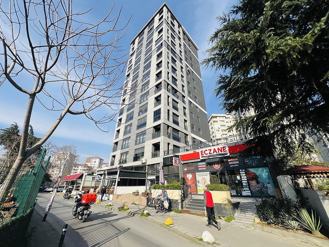 Apartments in Erenköy, Kadıköy (IST-01790) — photograph 3