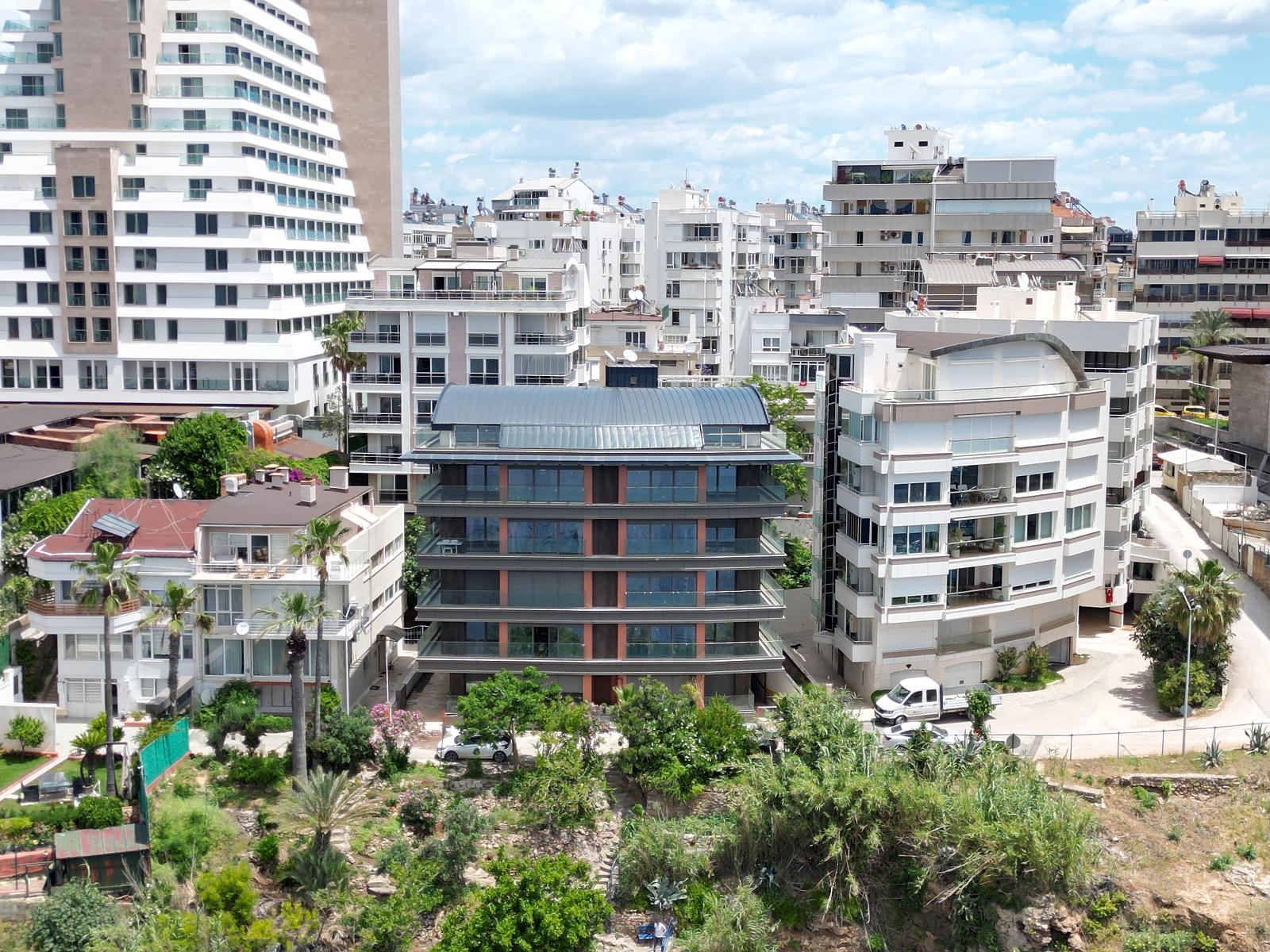 Apartments in Gençlik, Muratpaşa (AYT-04984) — photograph 2