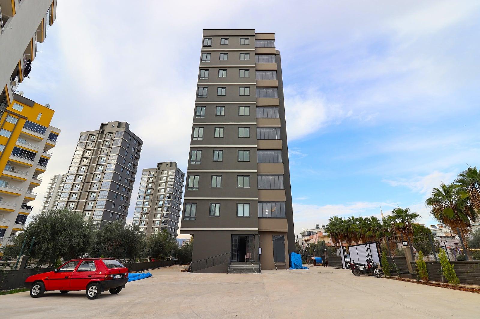 Apartments in 50. Yıl, Yenişehir (COV-00257) — photograph 1