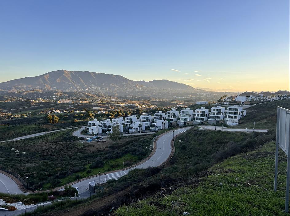 Apartments in Mijas Golf, Mijas (AGP-01020) — photograph 2