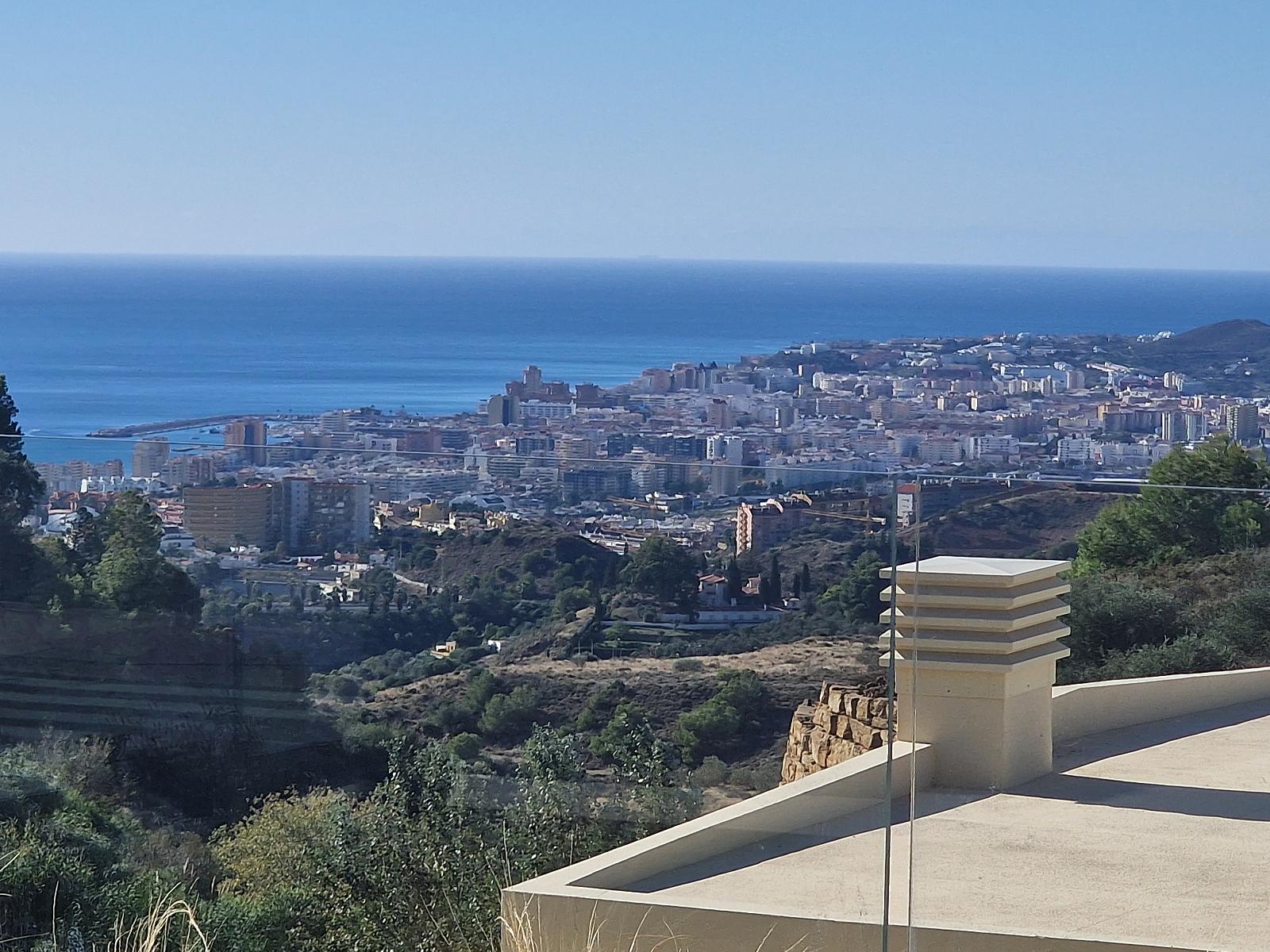 Apartments in Buena Vista, Mijas (AGP-00959) — photograph 1