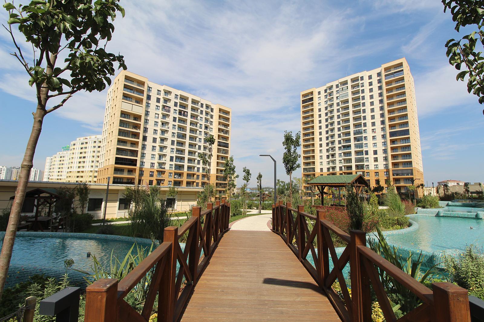Apartments in Tahtakale, Avcılar (IST-00804) — photograph 2