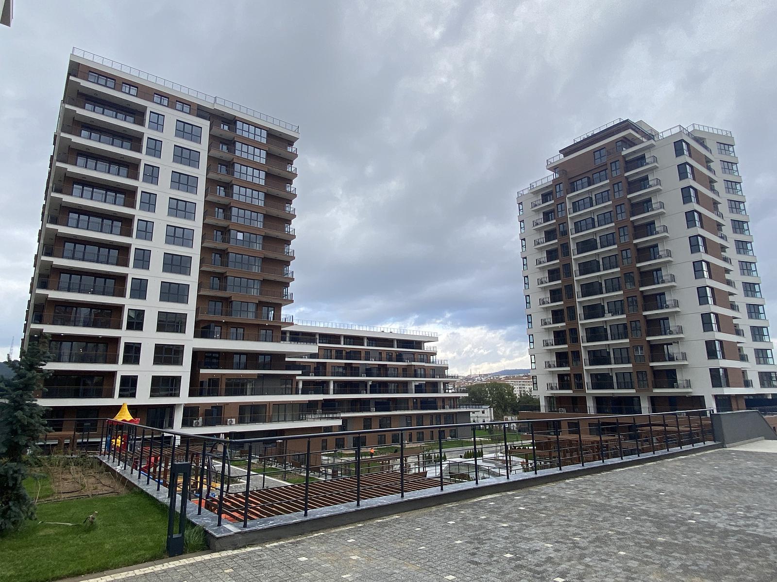 Apartments in Aşağı Dudullu, Ümraniye (IST-00460) — photograph 1
