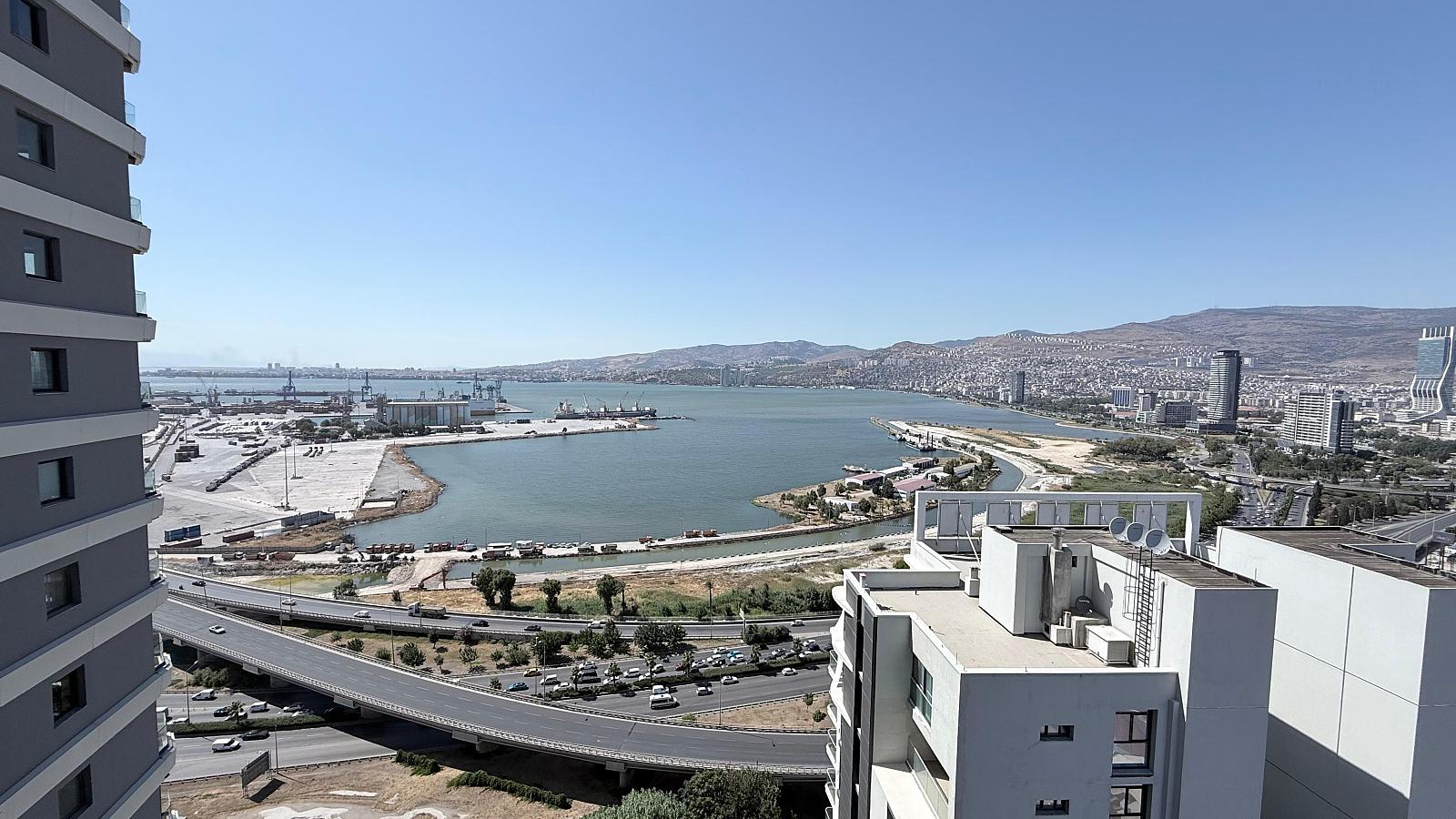 Apartments in Çınarlı, Konak (ADB-00236) — photograph 2