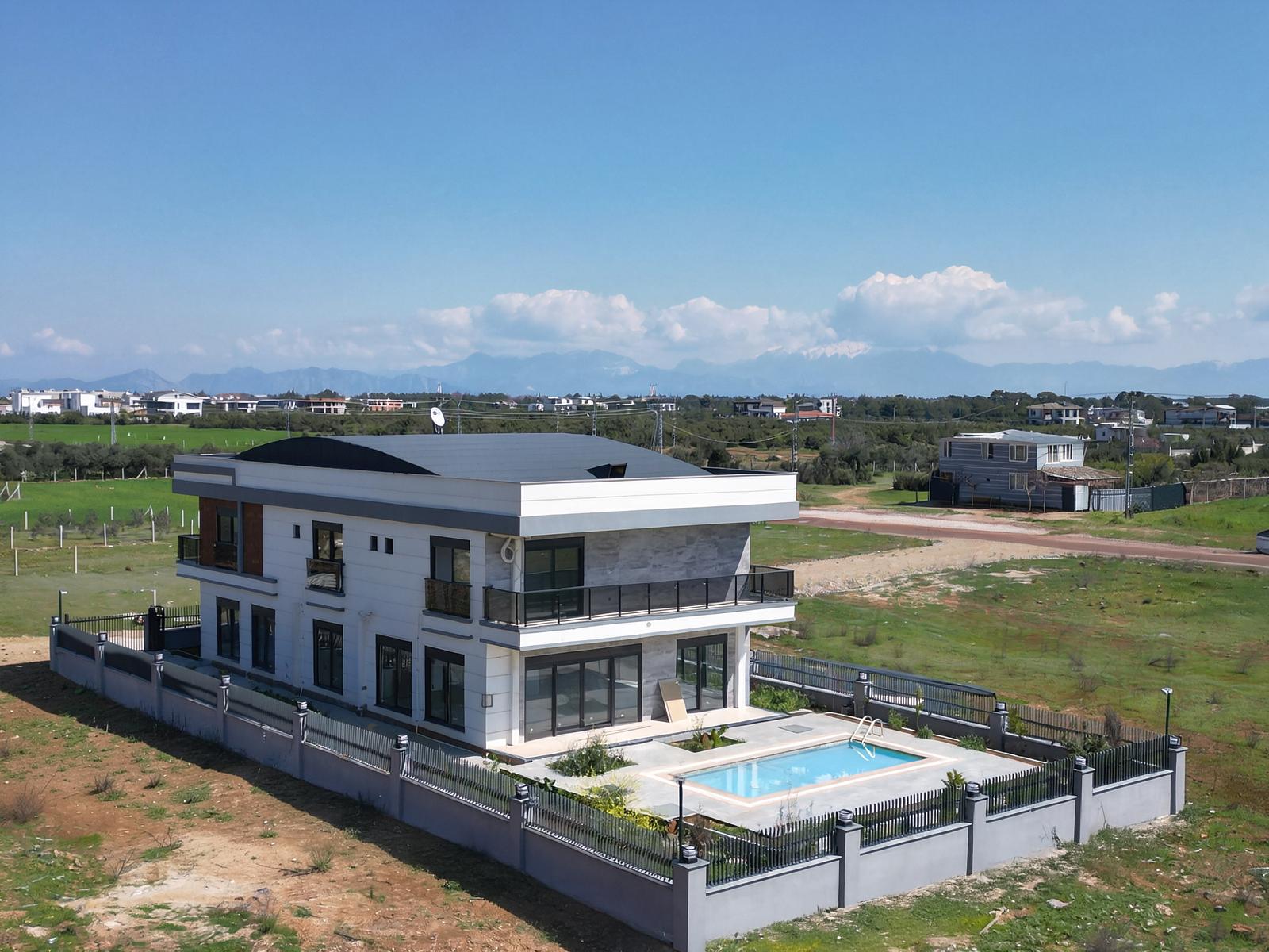 Apartments in Altınkale, Döşemealtı (AYT-03893) — photograph 2