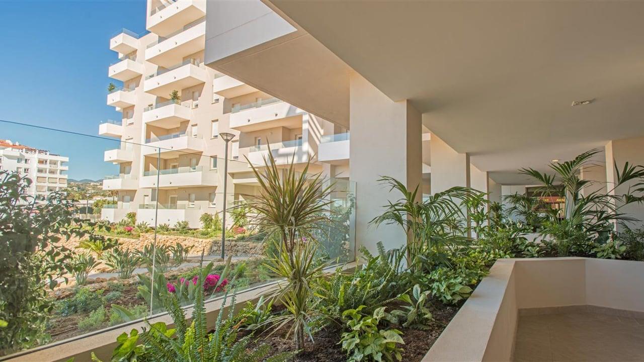 Apartments in Nueva Andalucía, Marbella (AGP-00262) — photograph 2