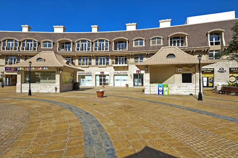 Courtyard Residence 2 — photograph 4
