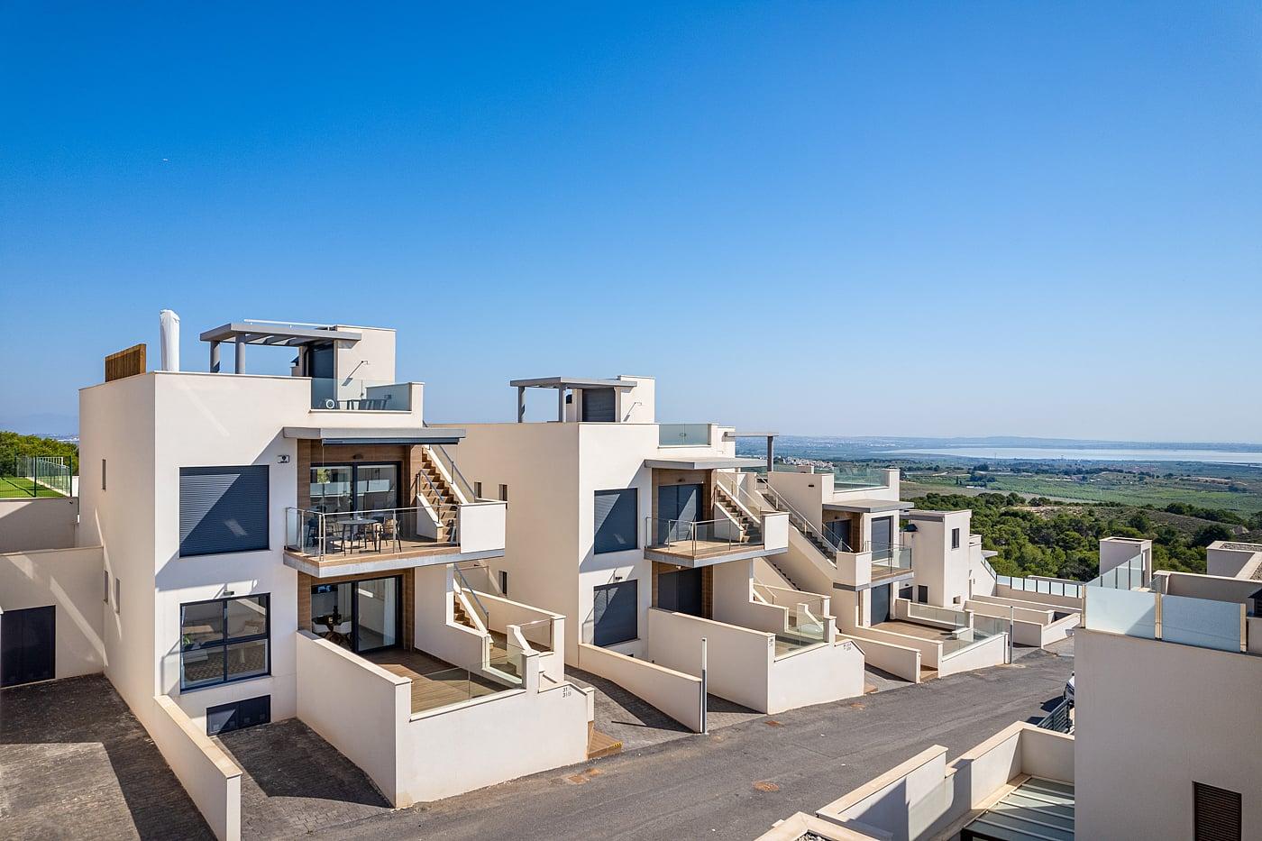 Apartments in Las Colinas, San Miguel de Salinas (ALC-00220) — photograph 1