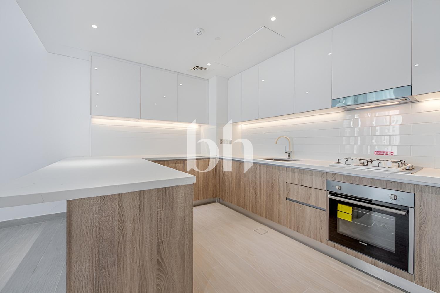 Liv Residence — photograph 5