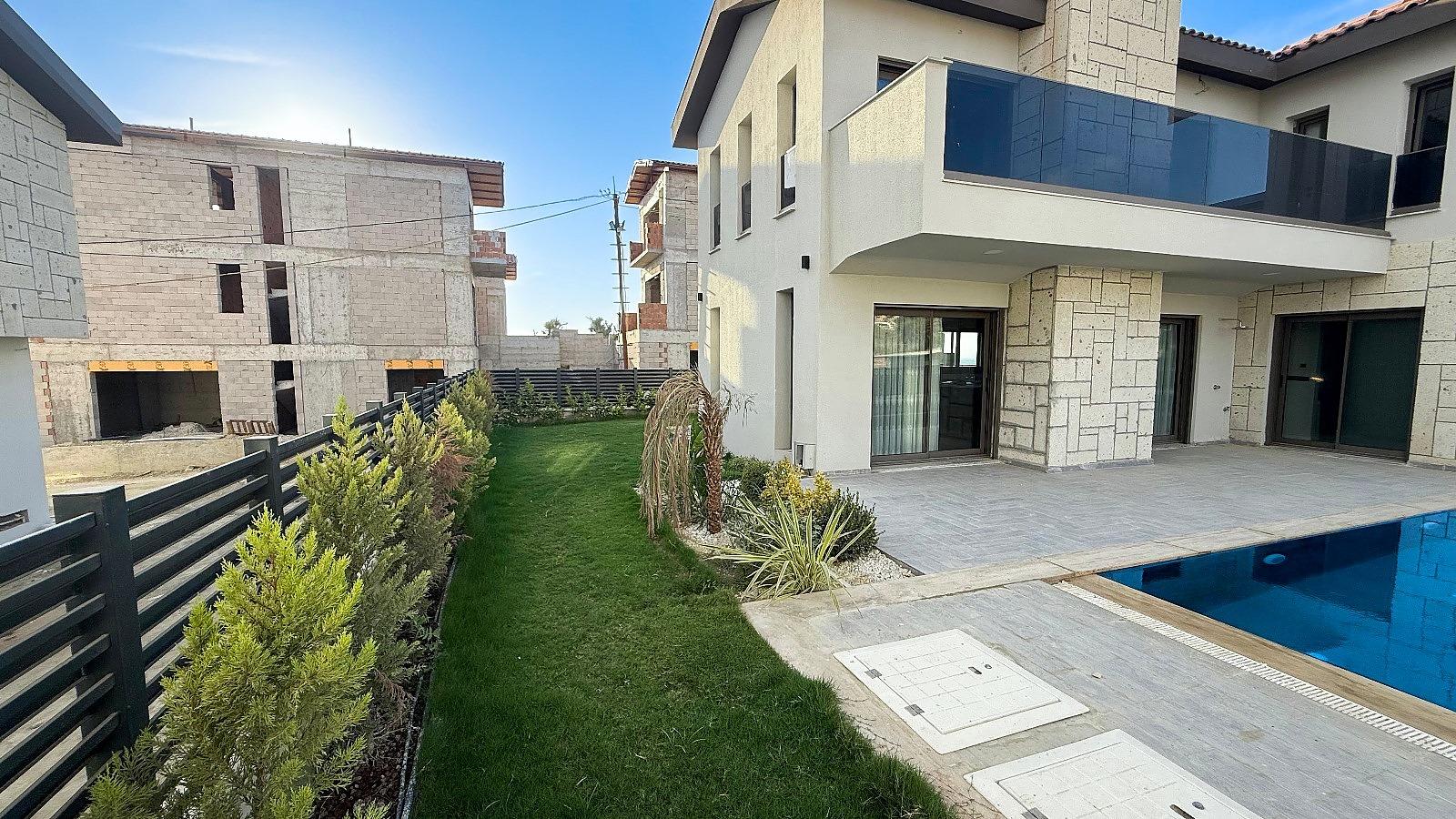 Apartments in Soğucak, Kuşadası (CII-00062) — photograph 3