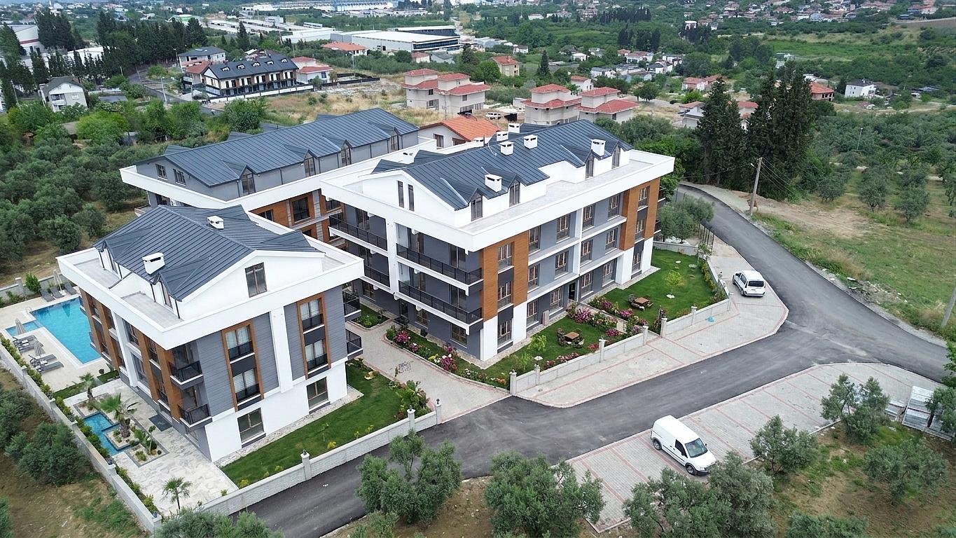 Apartments in Kaytazdere, Altınova (YVX-00210) — photograph 2