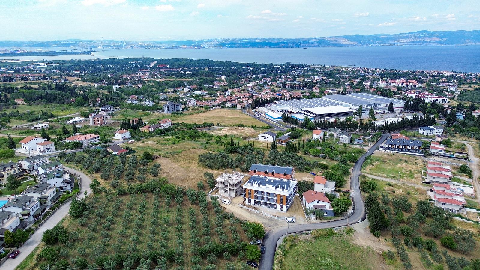 Apartments in Kaytazdere, Altınova (YVX-00210) — photograph 3