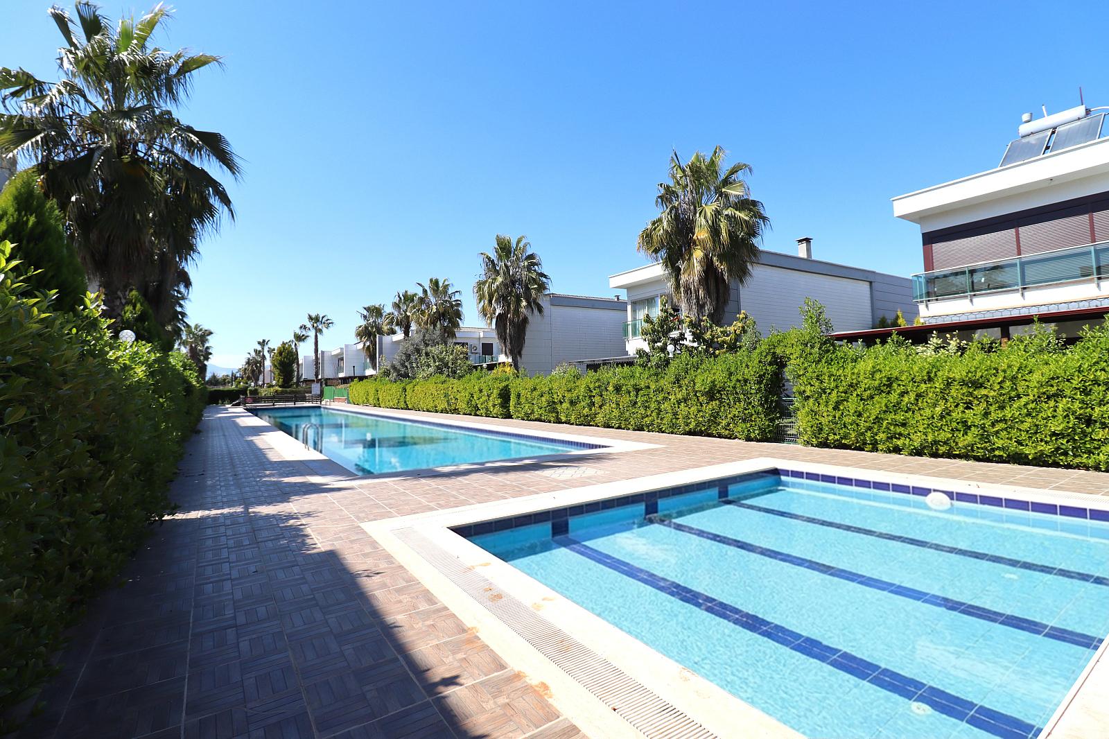 Apartments in Altınkale, Döşemealtı (AYT-04907) — photograph 3