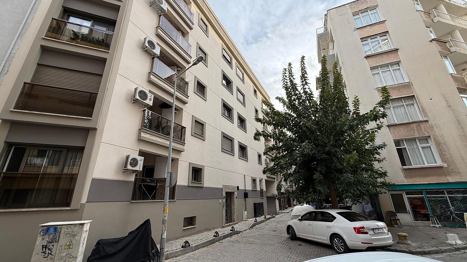 Apartments in Bahriye Üçok, Karşıyaka (ADB-00173) — photograph 3