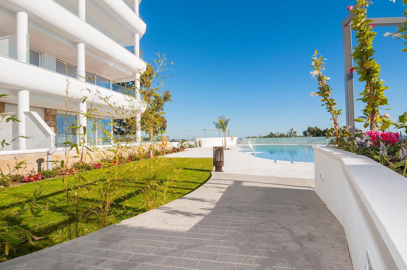 Apartments in Torreblanca, Fuengirola (AGP-00946) — photograph 4