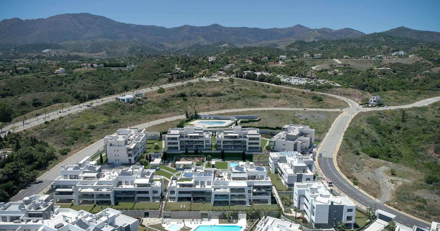 Apartments in Resinera Voladilla, Estepona (AGP-00105) — photograph 5
