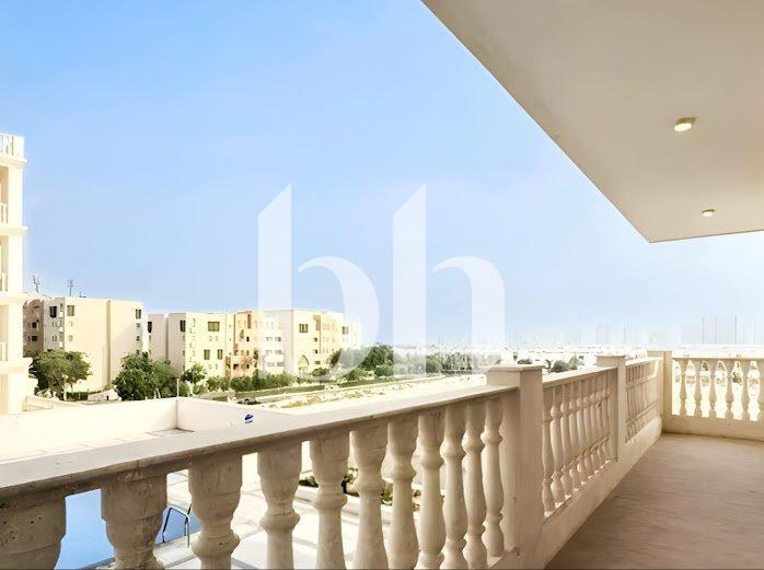 Nadine Residences 2 — photograph 1