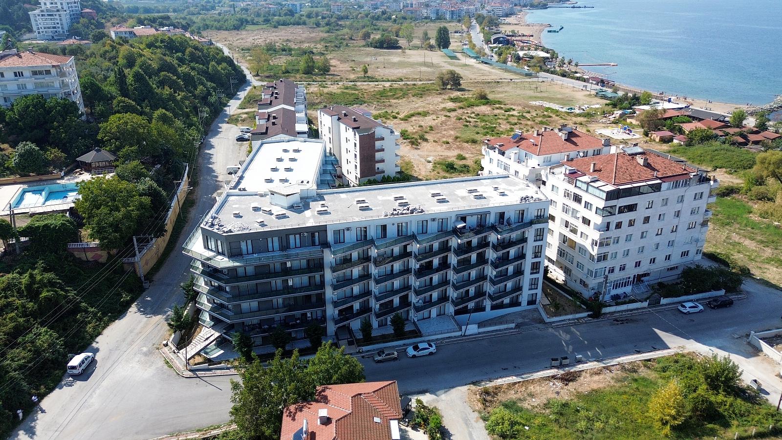 Apartments in Teşvikiye Bld. (Karşıyaka Mh.), Çınarcık (YVX-00023) — photograph 4