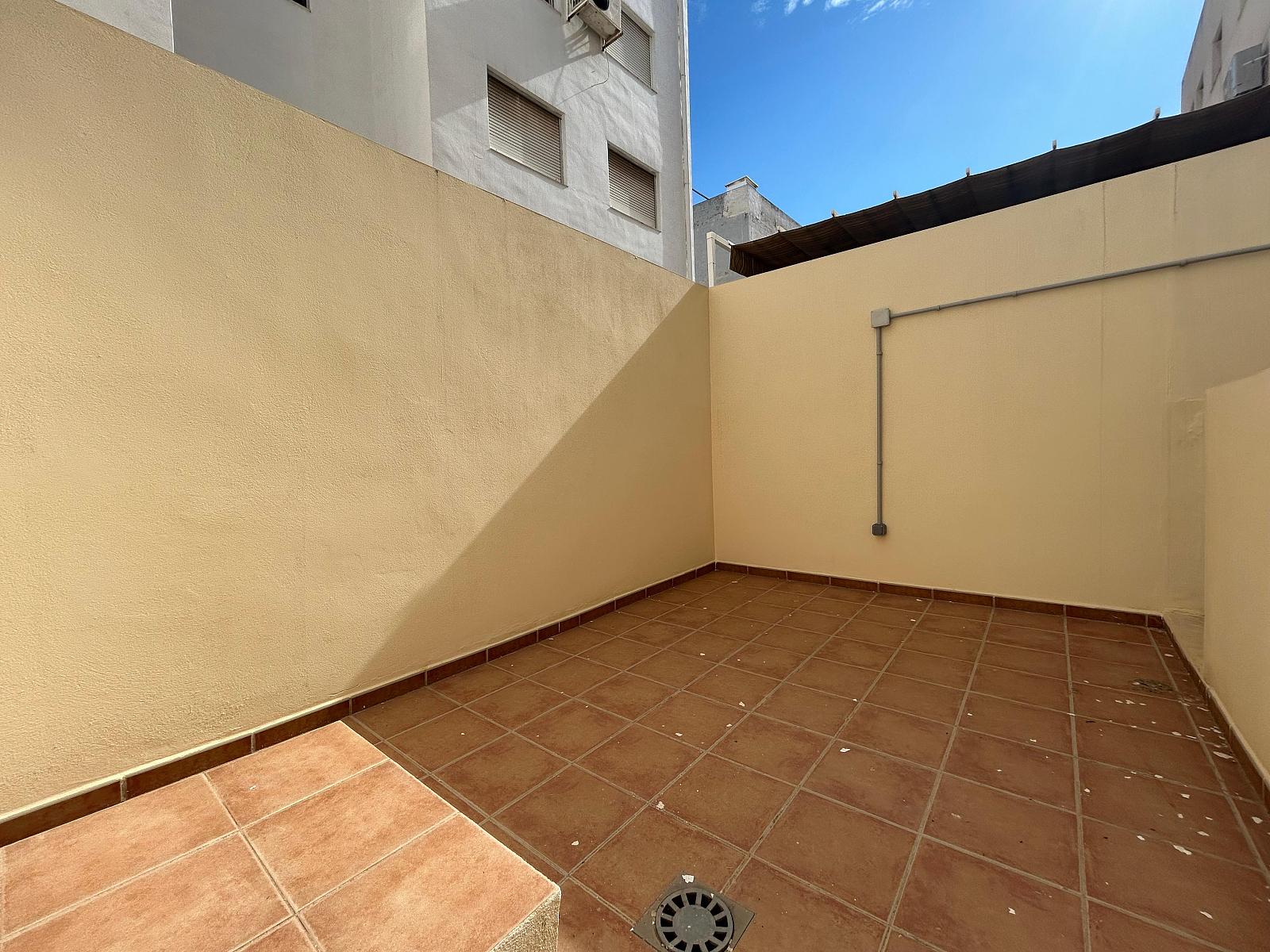 Apartments in Alicante Centro, Alicante (ALC-01182) — photograph 4