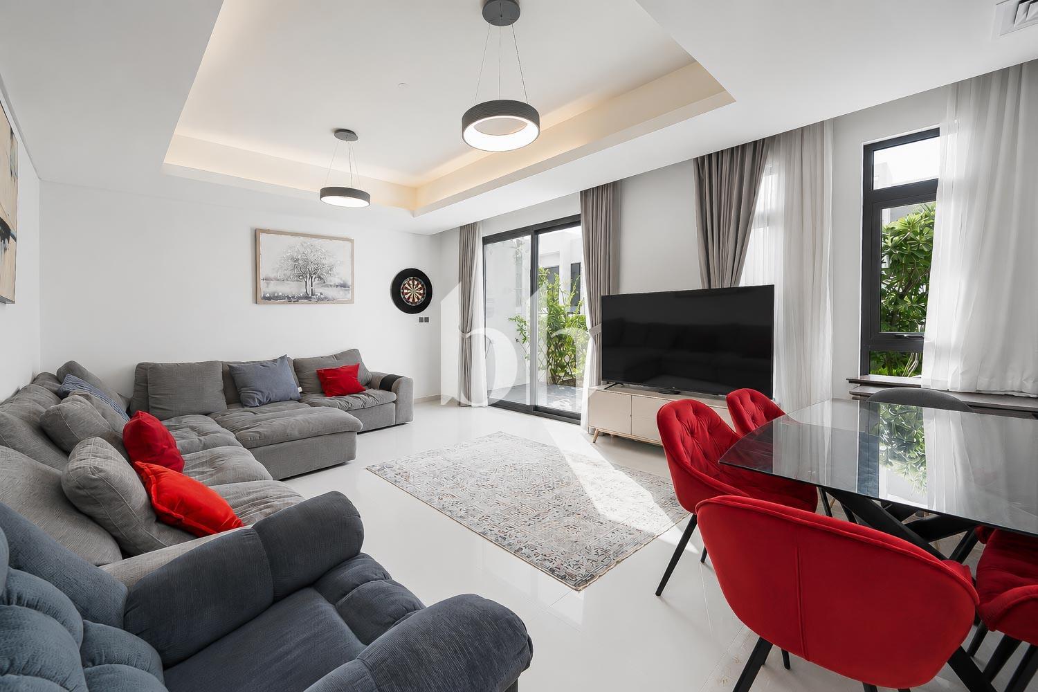 Aurum Villas — photograph 1