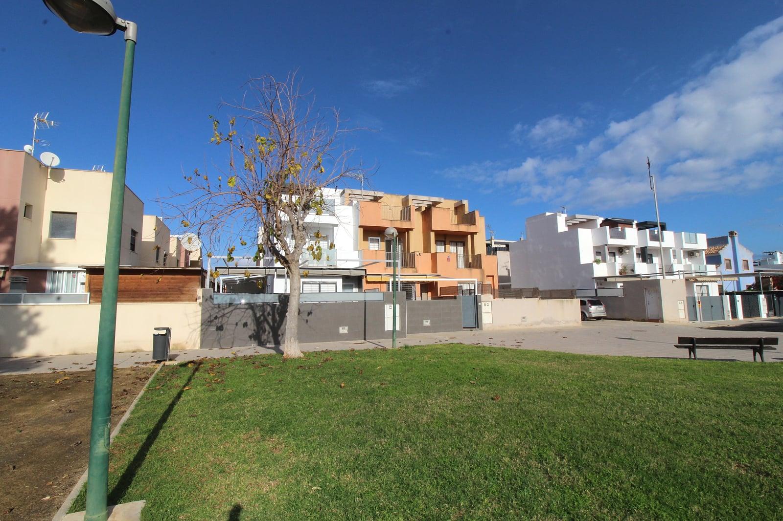 Apartments in El Mojón, San Pedro del Pinatar (RMU-00305) — photograph 1