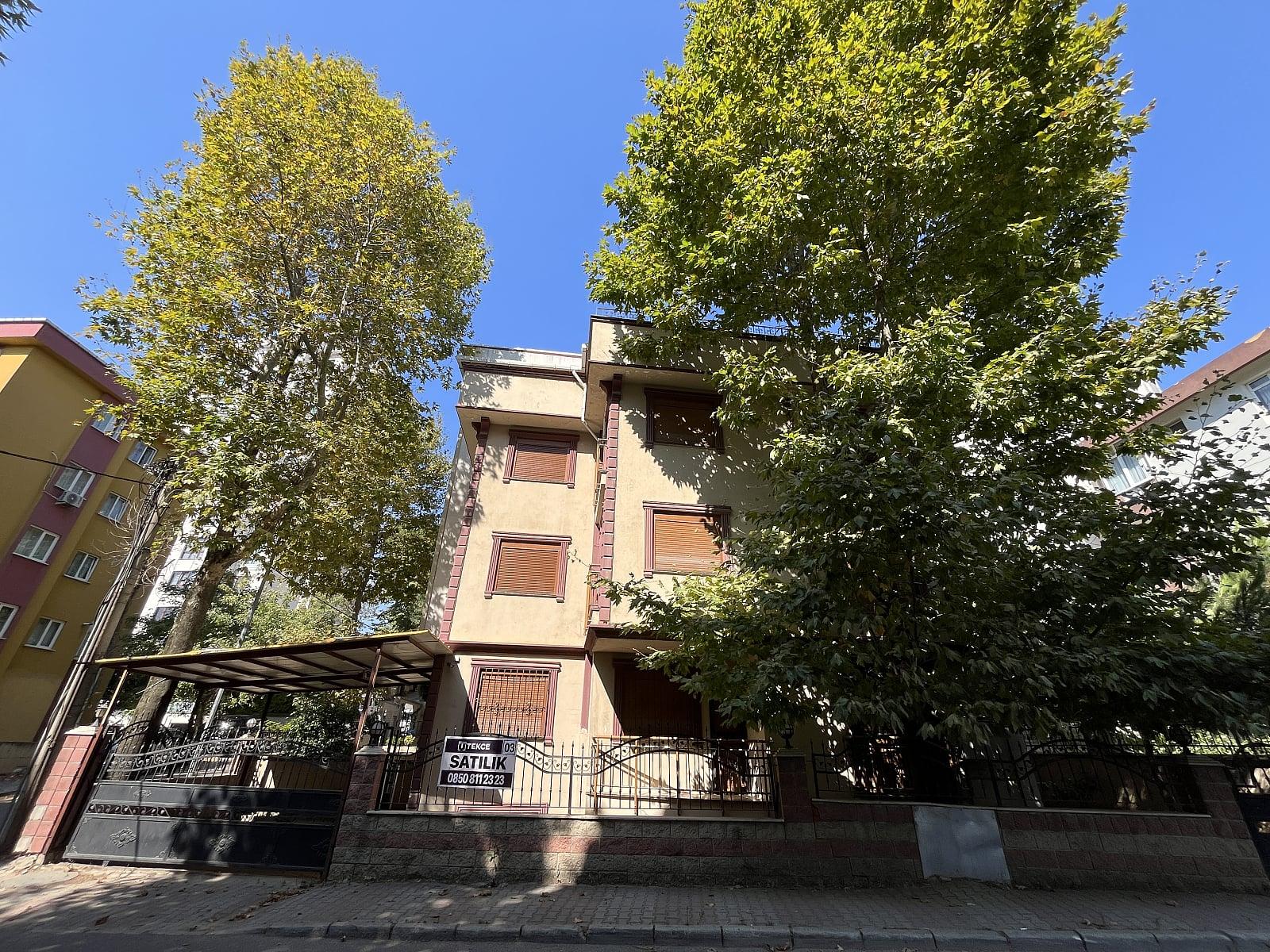 Apartments in Gümüşpınar, Morsümbül Sk. No:14 (IST-01869) — photograph 2