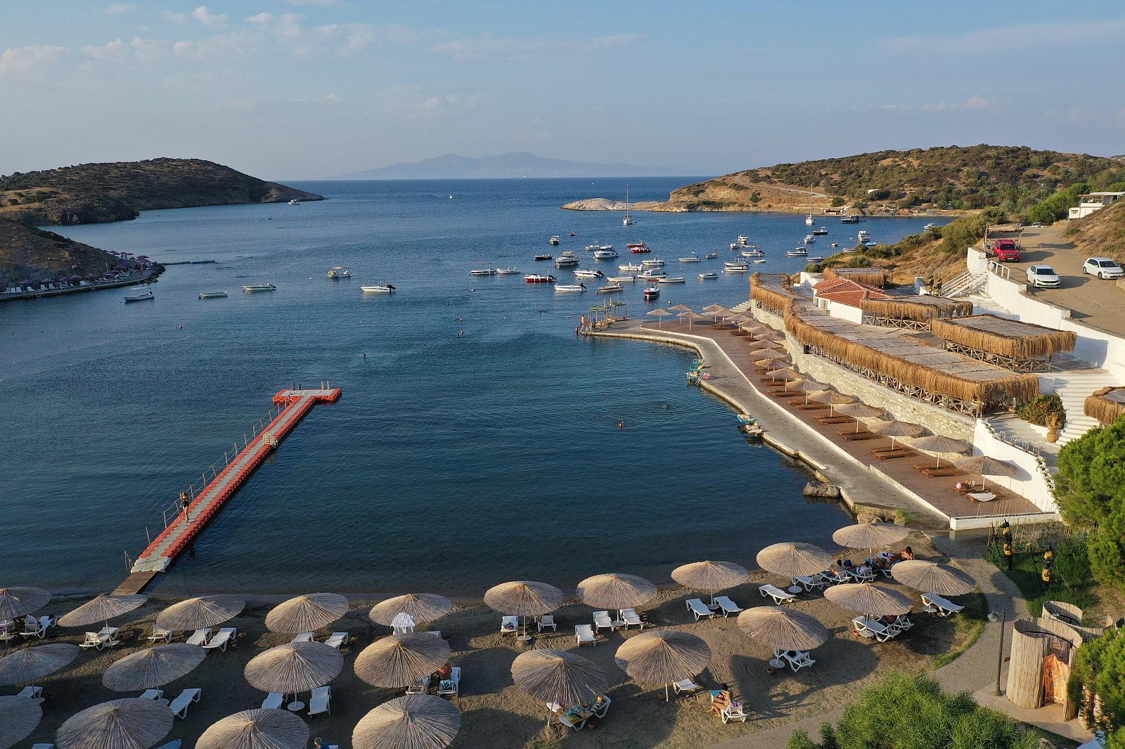Apartments in Fatih, Foça (ADB-00001) — photograph 2