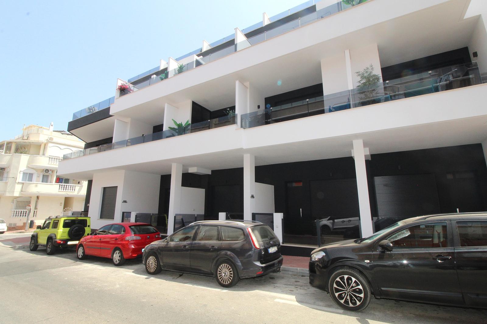 Apartments in Torrevieja Centro, Torrevieja (ALC-01266) — photograph 2