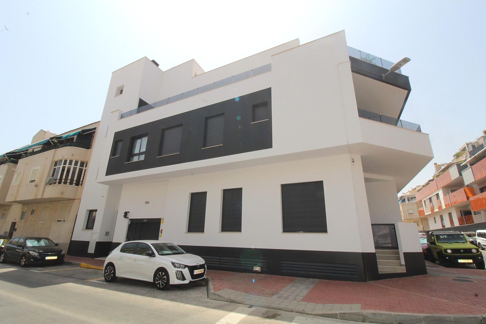 Apartments in Torrevieja Centro, Torrevieja (ALC-01266) — photograph 5