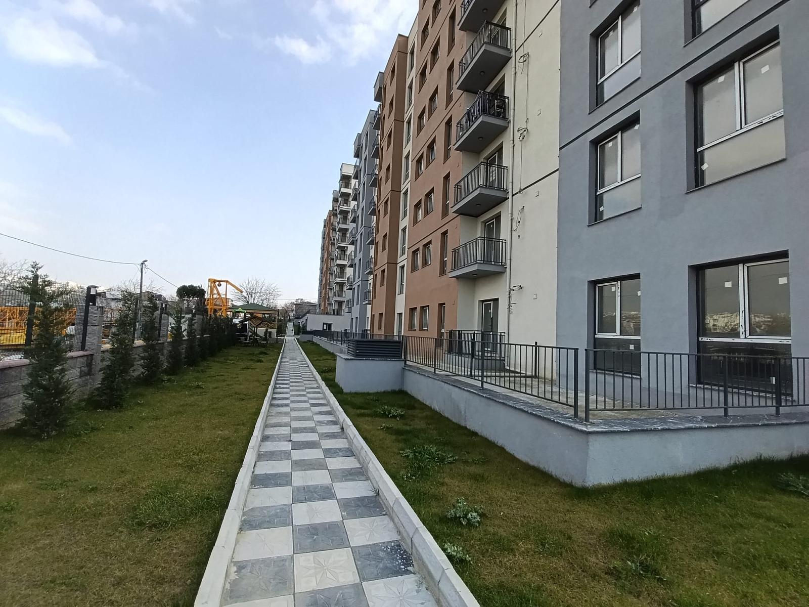 Apartments in Şahintepe, Başakşehir (IST-01811) — photograph 2
