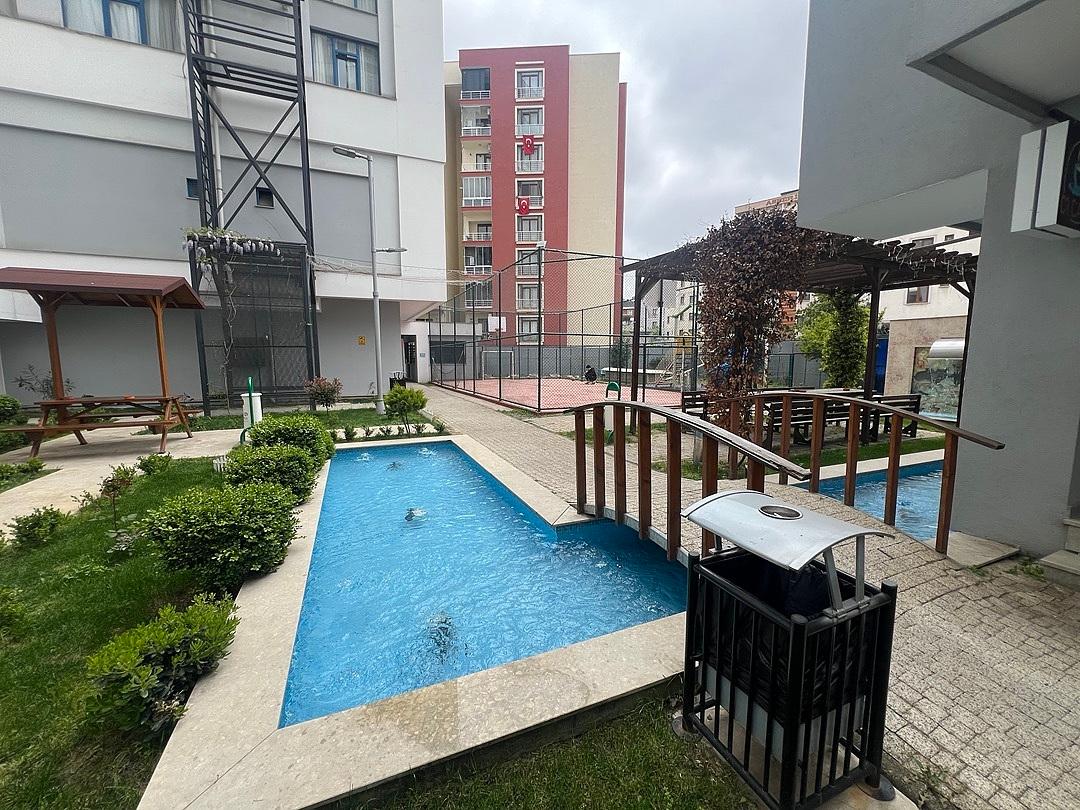 Apartments in Cumhuriyet, Çekmeköy (IST-01683) — photograph 4