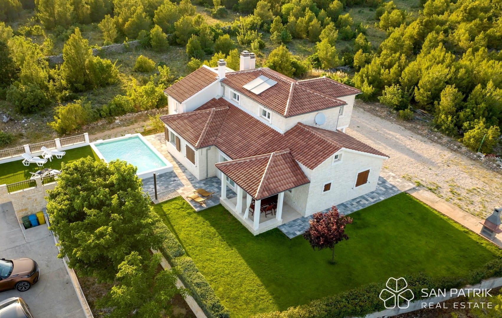 Poolside Villa near Šibenik, Croatia — photograph 1