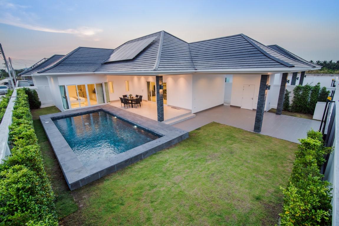 Modern Pool Villa in Hua Hin, Thailand