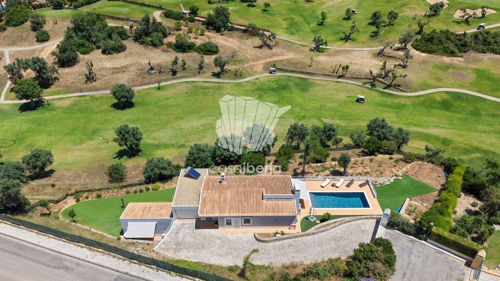 3-Bedroom House in Gramacho, Lagoa
