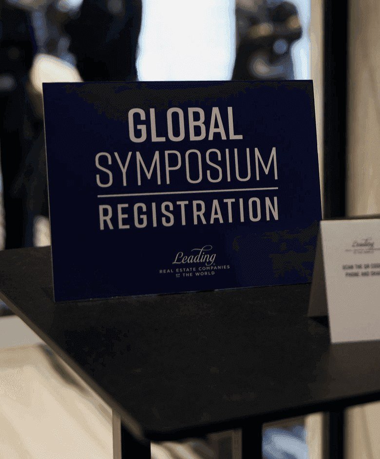 The registration desk at the LeadingRE Global Symposium in Prague